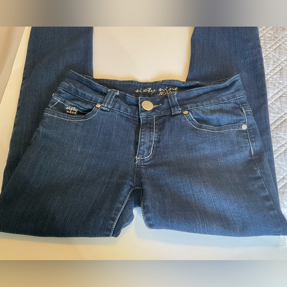 Women’s sixty nine jeans EUC. Size 29 skinny.